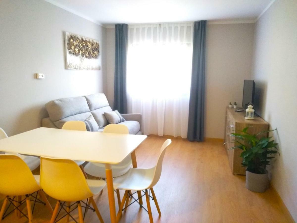Apartamentos Prestin Onís Eksteriør billede