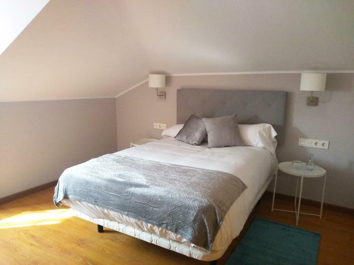 Apartamentos Prestin Onís Eksteriør billede